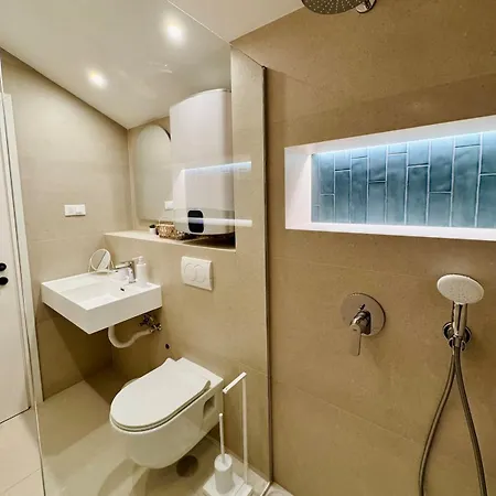 Brand New With Private Terrace Daire *